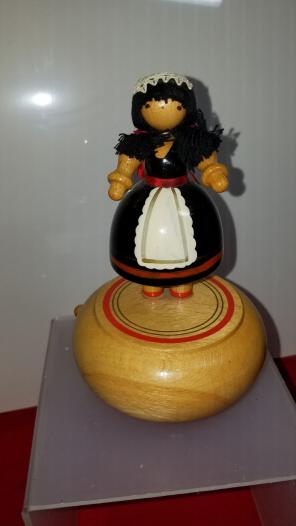 Music box doll by Schmid
