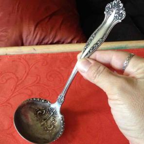 Vintage 1847 Rogers Bros. gravy ladle