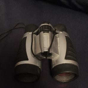 Handy Clear Binoculars