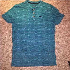 Hollister Button Up