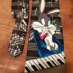 Bugs Bunnie neck tie