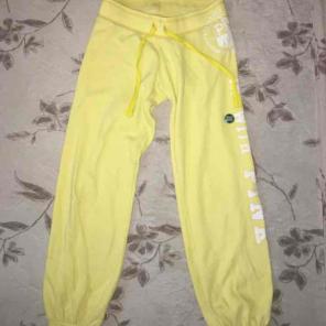VS yellow sweats