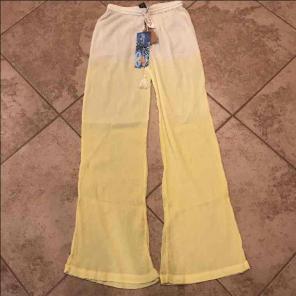 Beach pants size medium