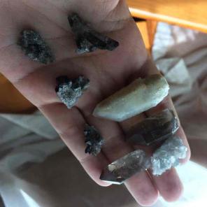 Lot of quartz crystals