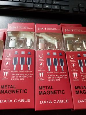 3 in 1 Magnetic Charging Cable