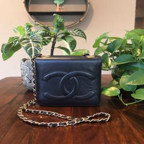 Authentic CHANEL Vintage Crossbody
