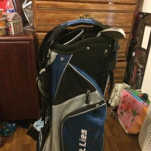 Adams Tight Lies Bag