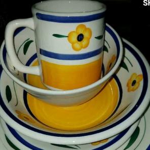 Original Handpainted in Italy, 16pc