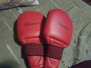Boxing gloves