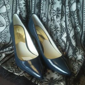 MICHAEL KORS SHOES
