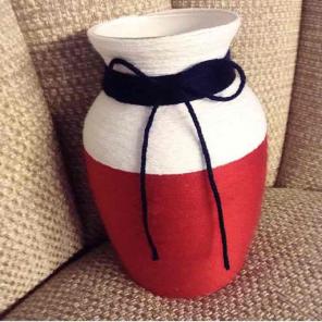 Patriotic glass twine vase