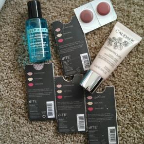 Six piece makeup bundle