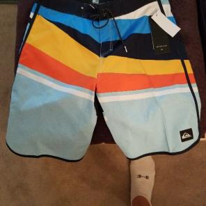 Quicksilver boardshorts brand new