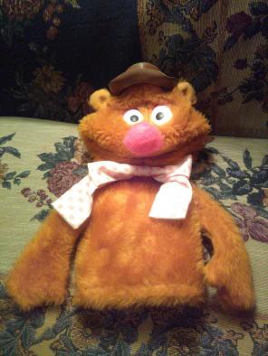 Vintage fozzie bear hand puppet