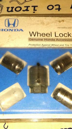 Honda Accord Civic Wheel Locks