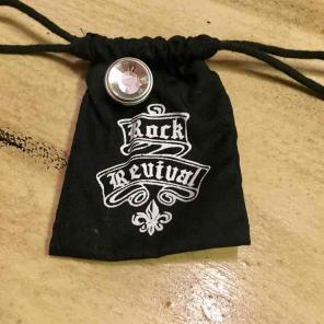 Rock Revival Silver Crystal Button