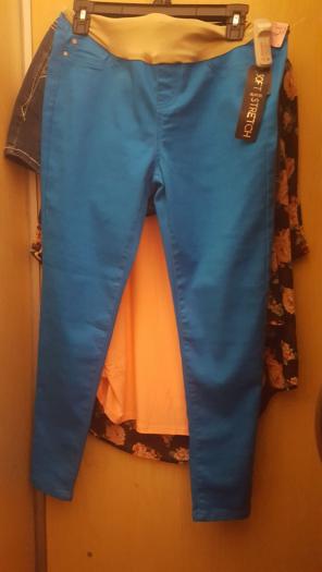 Medium/Large Maternity Pants
