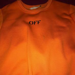 Off White Vlone Collab