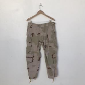 VINTAGE CAMO CARGO PANTS!