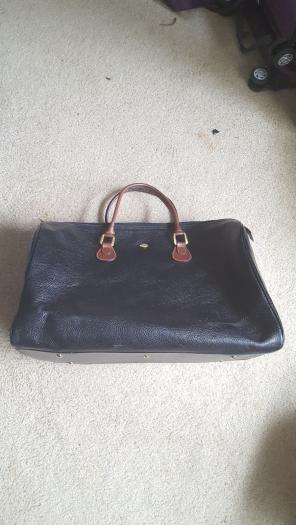 I SANTI LEATHER OVERNIGHT BAG