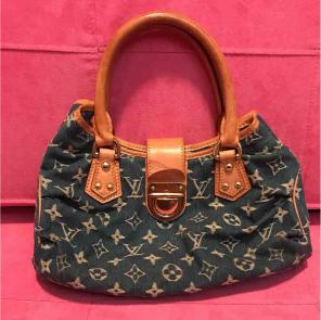 Authentic Louis Vuitton denim pleaty