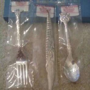 NWT-Safari 3PC child flatware PRICE FIRM