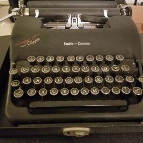 1940's Smith Carona Portable Typewriter