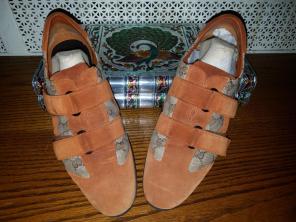 Gucci GG Unisex Logo Sneakers