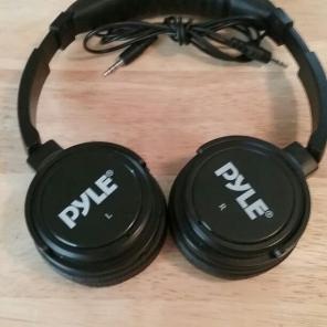 Noise Canceling Headphones