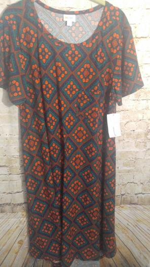Lularoe Carly L