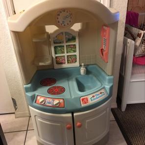 Step 2 Play Kitchen