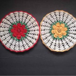 Vintage pot holders