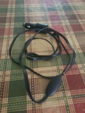 Tom Tom GPS car outlet adaptee
