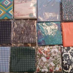 4" precut quilt squares (241)