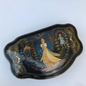 Black And Gold Jewelry Box.