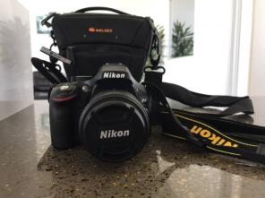 Nikkon D5200