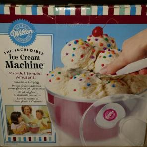 Ice cream maker