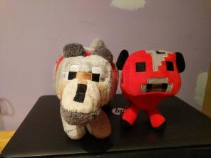 Minecraft Wolf & Baby Mooshroom Plush