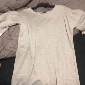 Sweatshirt dress