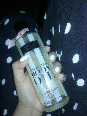 Victoria Secret Açai body oil