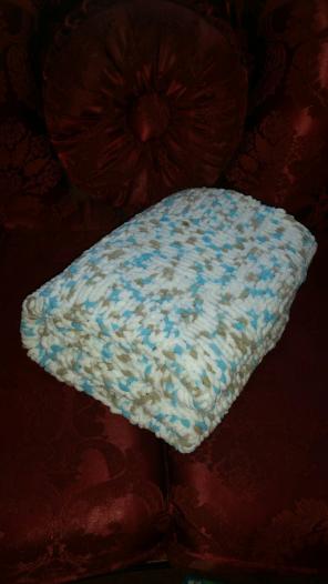 Chunk soft knit baby blanket