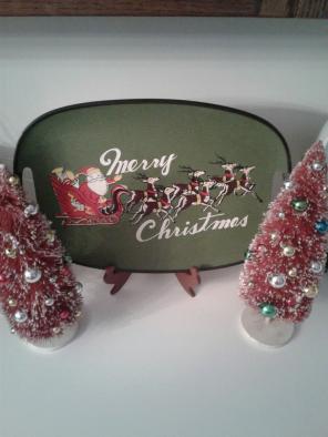 Vintage "Merry Christmas" tray & trees