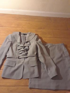Anne Klein Suit Sz 8