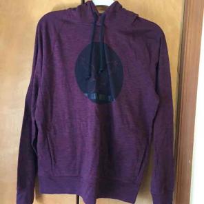 Maroon sweater