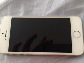 iPhone 5s Unlocked 16GB