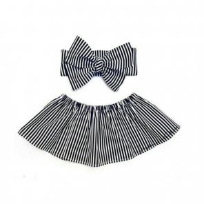 Never worn 2t. Bandeau top and headband