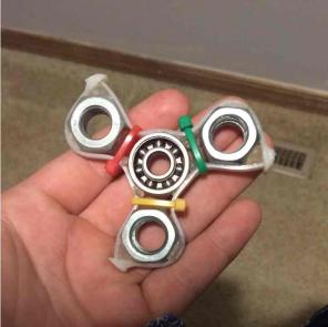 Homemade fidget spinner