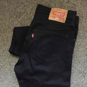 Levi's 508 black jeans size 32/32