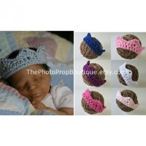 Newborn crown.Crochet photo prop.Free sh
