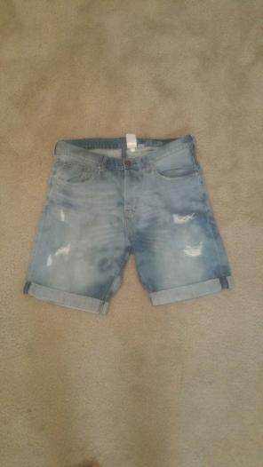 H&M Mens Cuffed Shorts
